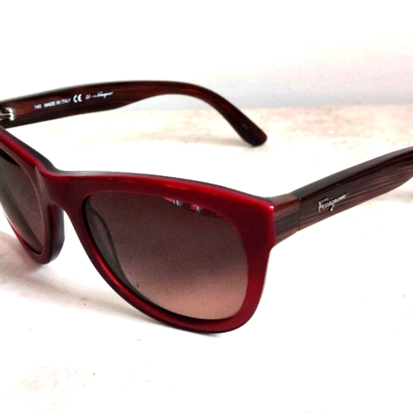 Authentic Ferragamo sunglasses SF 685S - Picture 2 of 13